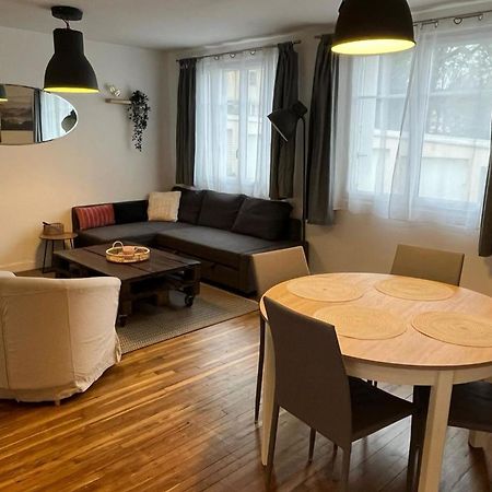 Apartamento Charming Cozy Nest In Nantes Exterior foto