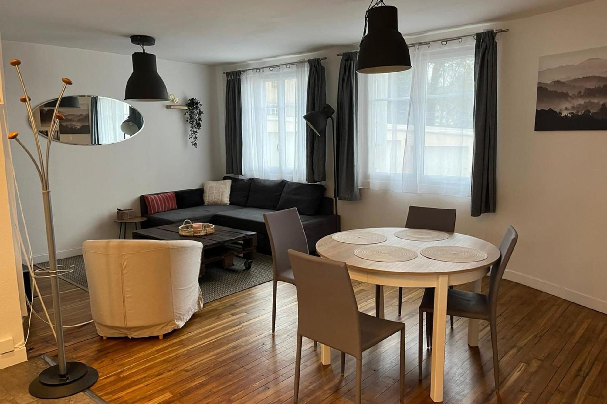Apartamento Charming Cozy Nest In Nantes Exterior foto